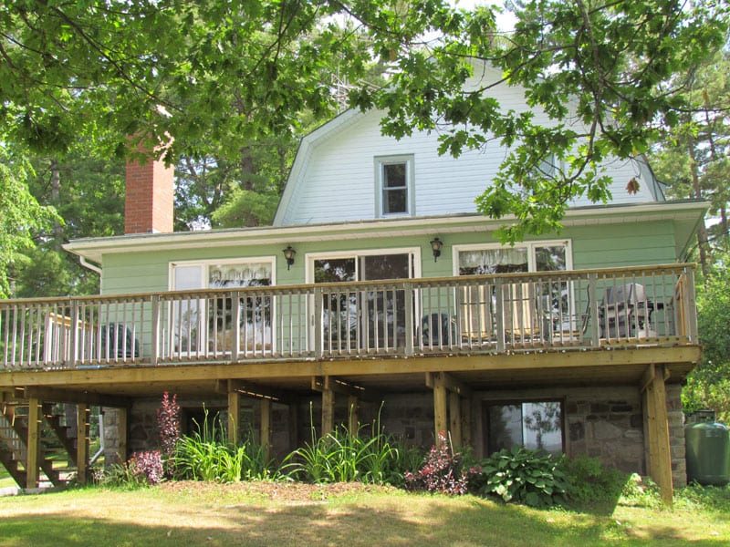 Pine Vista Resort Heritage Manor accommodation exterior